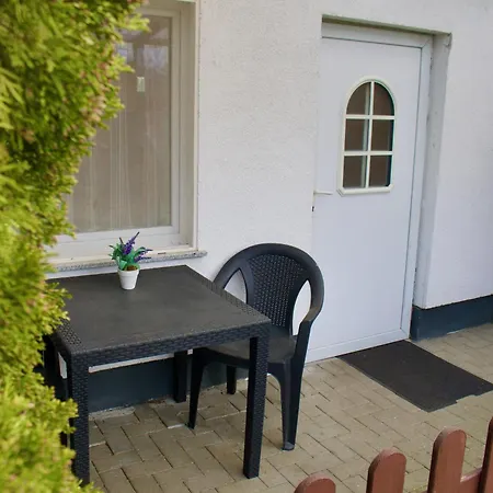 Schoener Gartenbungalow Sellin  Buitenkant foto
